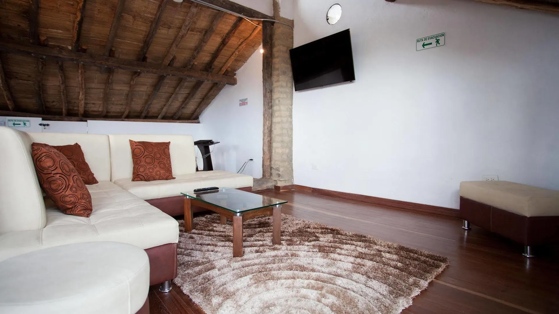 Arche Noah Boutique Hostel 2*, Bogota Colombia